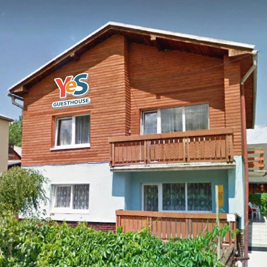 Guesthouse Yes In Bodice Exteriör bild